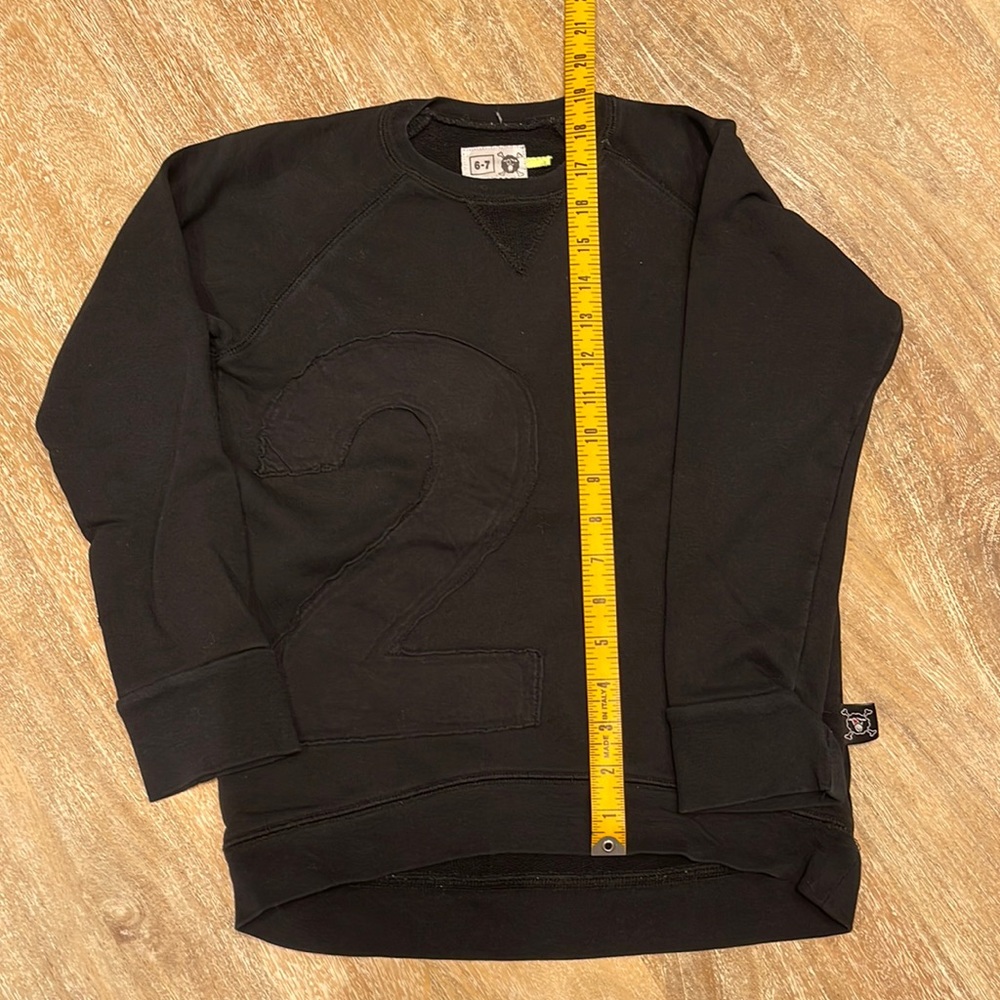 Black nununu sweatshirt